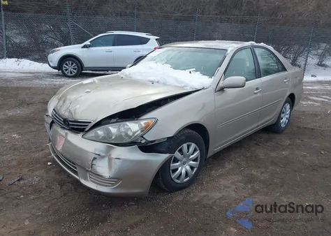 2005 Toyota Camry Le from USA, damaged, VIN 4T1BE32K45U506873